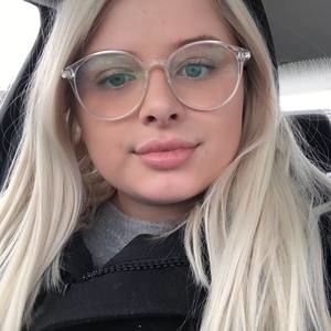 Meet your Posher, Kennedy